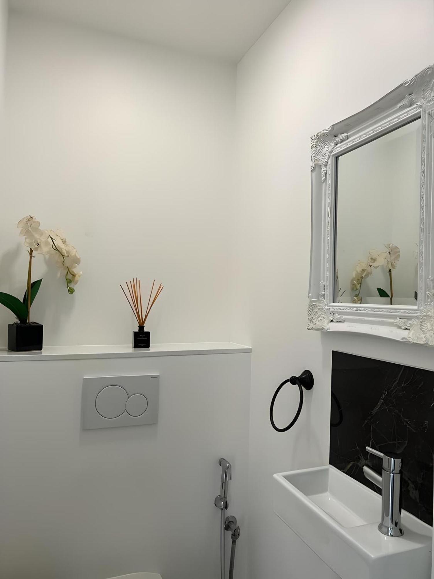Appartement Avec Jardin Prive - 2 A 4 Voyageur ชาวิลล์ ภายนอก รูปภาพ